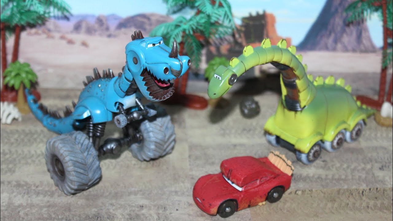 Disney Cars on the Road Tyranamissiasaurus Rex & Brakiosaurus (T