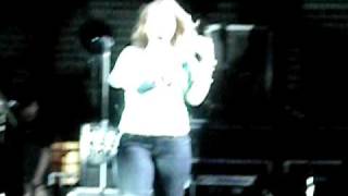 Kelly Clarkson - Never Again - Tucson Arizona, Platinum Bash April 29, 2009