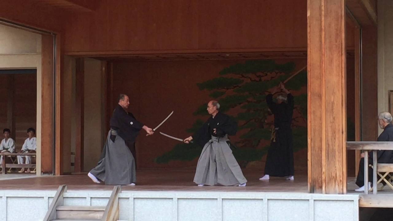 水鴎流居合剣法 碧雲館 本部道場 居合道 道場案内所