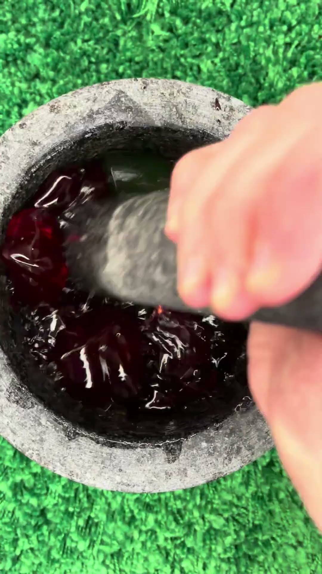 Crushing Jello ASMR ? #food #crushing #asmr #satisfying