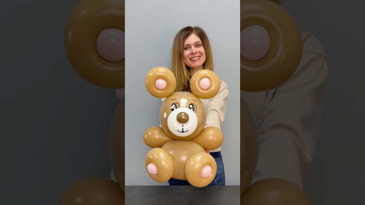 The CUTEST BEAR ever | Balloon Valentines decor 