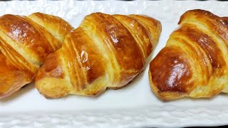 كرواصة سهلة و اقتصادية بعجينة سحرية بسيطة 🥐 croissant