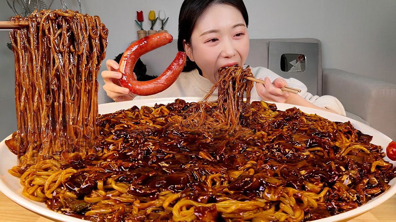 ASMR 트러플짜장면 킬바사소세지 먹방:) Black bean noodles with truffle oil MUKBANG
