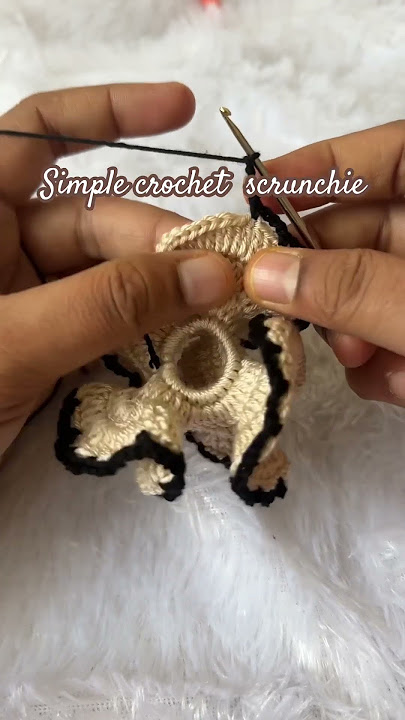 ✨#crochet #scrunchies #shortfeed #kpop #bobblesnloops
