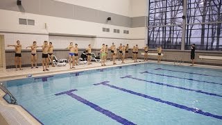 В бассейне Академии: как тренировки по плаванию помогают юным футболистам