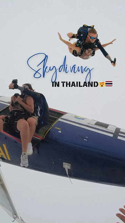 Would you like to try this?🛫 #shortsindia #travel #travelshorts #skydiving #travelgram