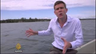 Refugees in Manus Island prison speak of terrible conditions