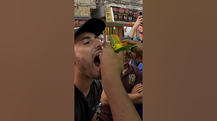 Luke Damant eats $0.40 fire paan in Bangladesh 🇧🇩 #shorts
