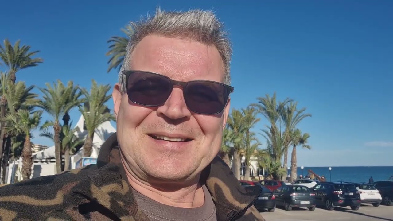 Asunto Espanjasta 🇪🇸 Miksi sama asunto voi näkyä eri hinnoilla? Myykö kaikki kaikkea? Ostetaan mersu