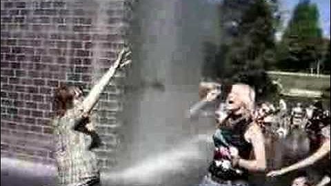 Fall Out Boy cutting wrists Pete Wentz Chicago Penis