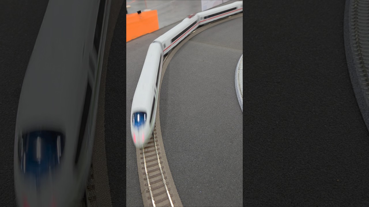 Modelleisenbahn H0 Trainspotting ICE3 Trix Piko 