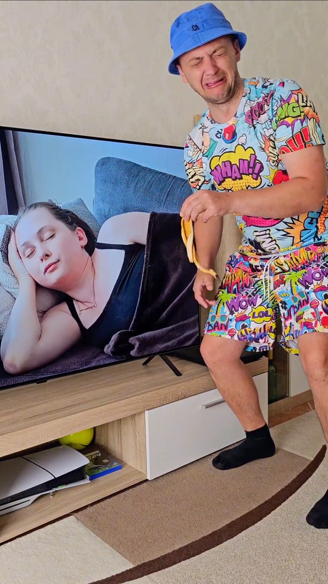 Mom wake up ? Funny Moment ?