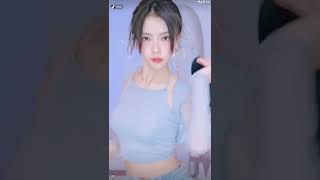 小鹿乱撞.20220819170405