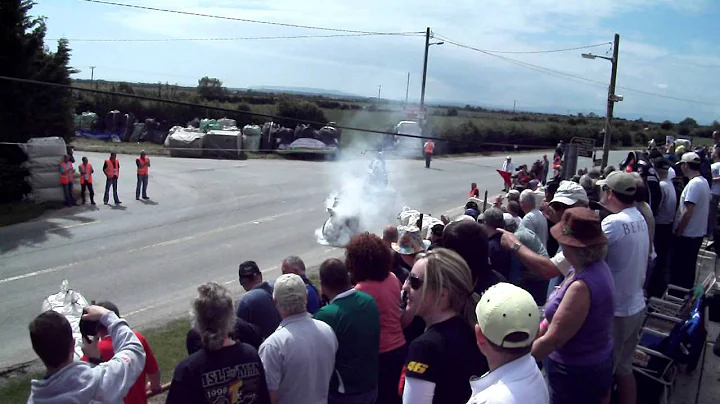 2011 Skerries 100 (burnout) Reuben McPhee wins 401...