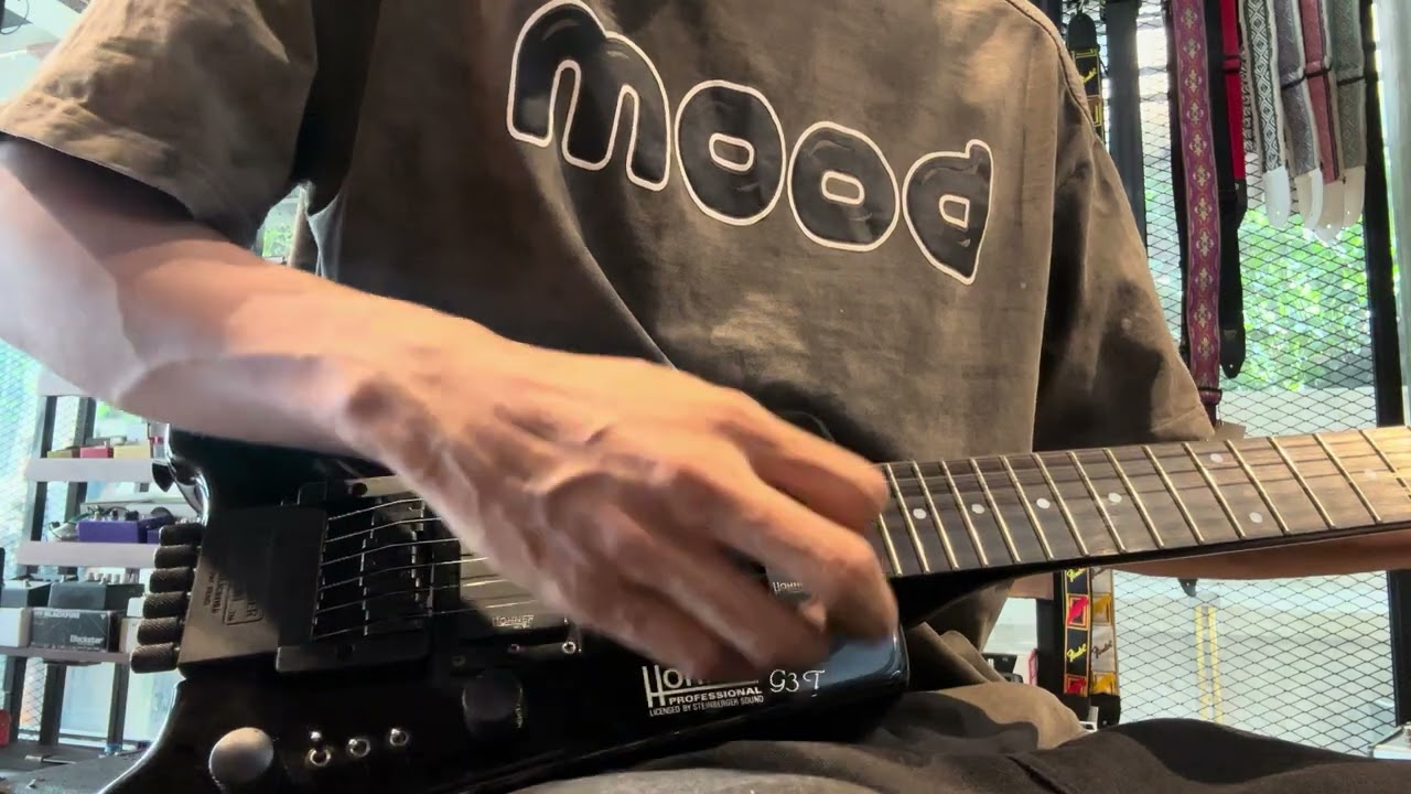 Hohner by Steinberger G3T Korea - YouTube