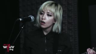 Lo Moon - &quot;Thorns&quot; (Live at WFUV)