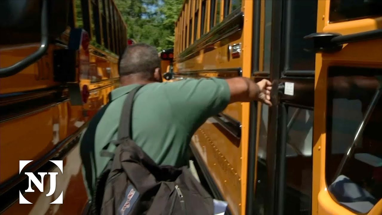 Shortage of school bus drivers has some districts scrambling - YouTube
