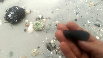 Unifacial Scraper Tool