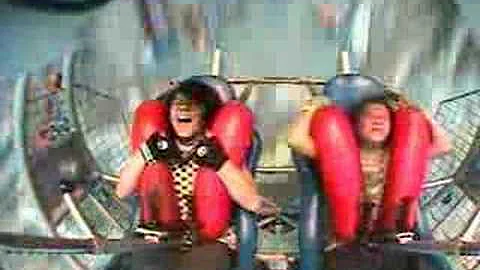 melinda yanick and Janelle Gauthier slingshot at r...