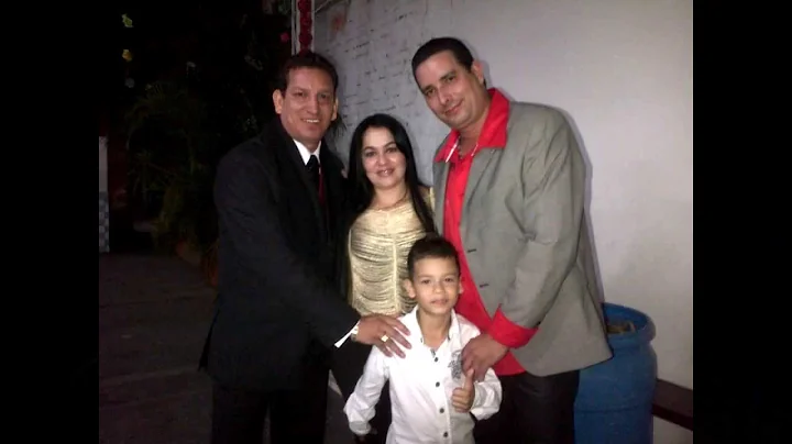 A MI DIOS Nicolas la voz universal