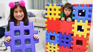 Maria Clara e JP brincando com blocos de brinquedo ♥ Maria Clara and JP Playing with Toy Blocks screenshot 5