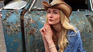 Flying Monkey - Ida Linnea