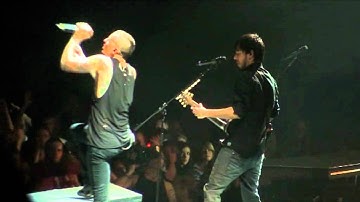 Linkin Park - 09 - Waiting For The End (Berlin 20.10.2010)