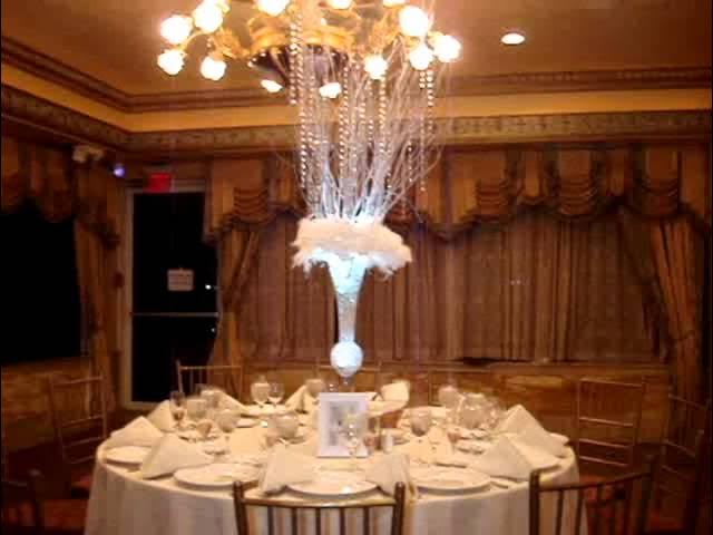 White Ostrich Feather Centerpiece 20 Trumpet Vase/with Crystal Bling/ Great  Gatsby/hollywood Glam/roaring 20's/flapper/ Tall Centerpiece -  Denmark