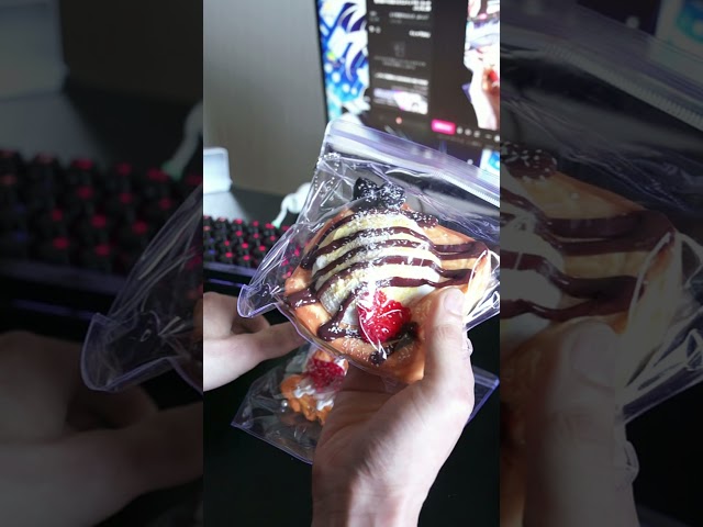 【ASMR】ストロベリーアイストーストのスクイーズ #asmr