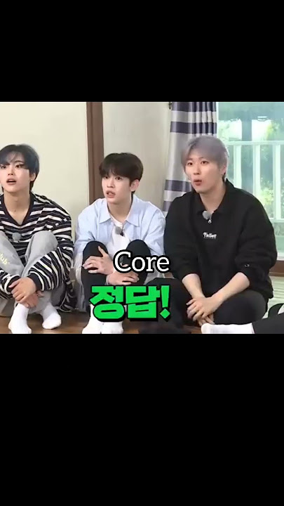 Do you guys know the answer😆😏 #cravity #wonjin #kpop #hyeongjun #jungmo #taeyoung #viralshorts