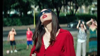 Dark Glasses occhiali Neri New Clip  From Berlin Film Festival 2022  13