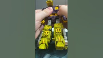 Transformers Netflix/siege deluxe class impactor￼￼