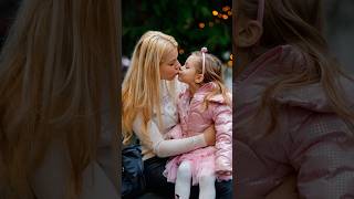 A Touching Kiss Of Mom And Daughter From Ukraine❤️❤️❤️#Streetphotography