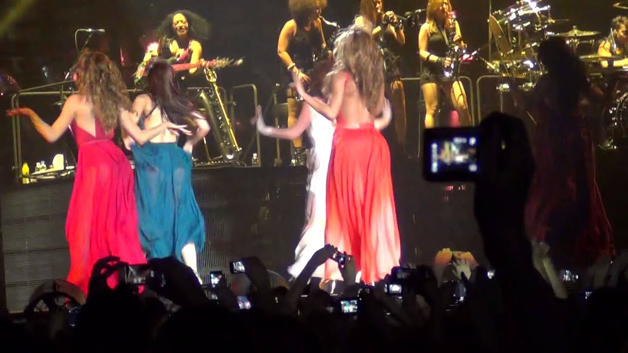 Beyonce mrs carter tour freakum dress images Beyonce mrs carter tour freakum dress images