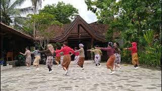 Rondo Ngarep Omah - Line Dance - Demo by KOMIKAB  Magelang