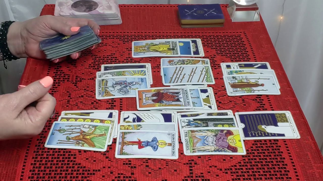 Leo! This Person Is Definitely NOT Your Friend! Starting June 22, 2020 Reading!