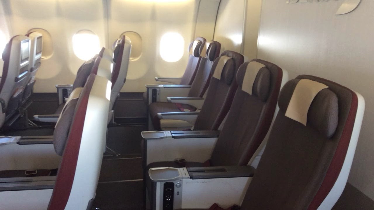 Seat Review Iberia Premium Economy A340 600