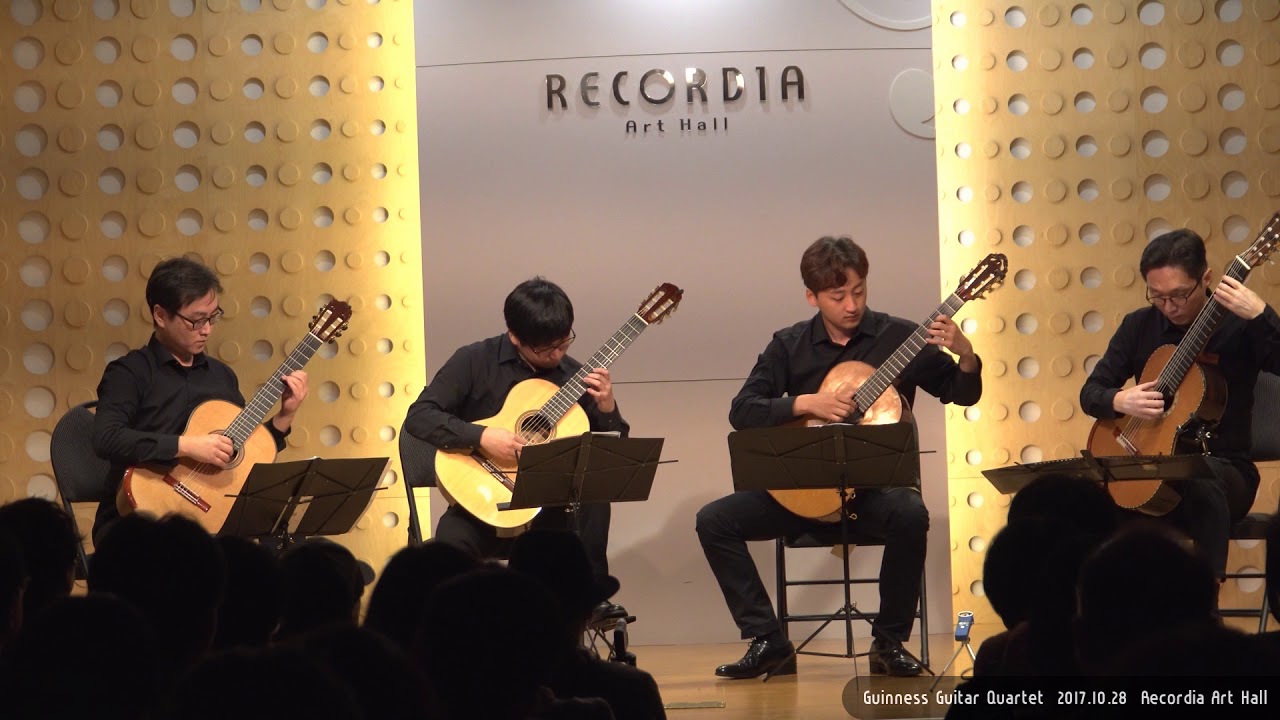 BWV 1068 III Air (J.S. Bach) - Guinness Guitar Quartet