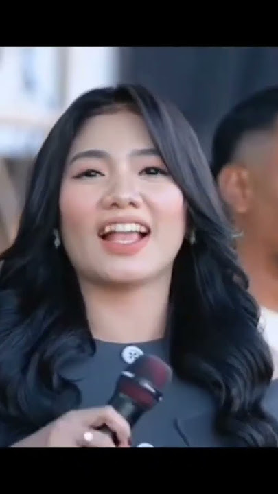 Adella#momen lusyana godain momon#shortvideo