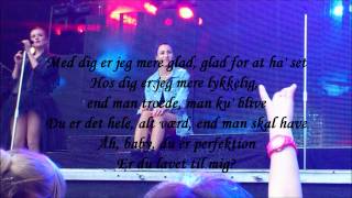 Video thumbnail of "Medina - "Perfektion" (Lyrics)"