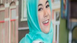 Terhanyut Dalam Kemesraan