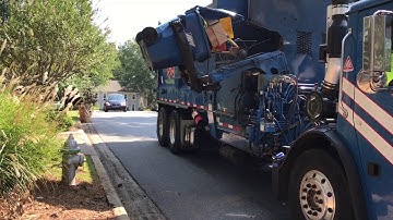 Revving Mack LEU Heil Multitask Garbage Truck