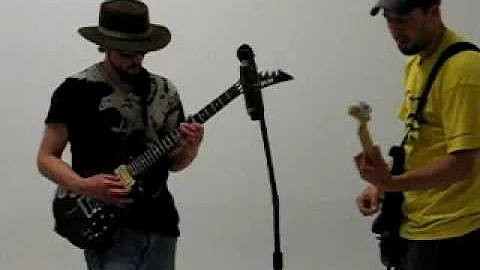 Rockin out 1