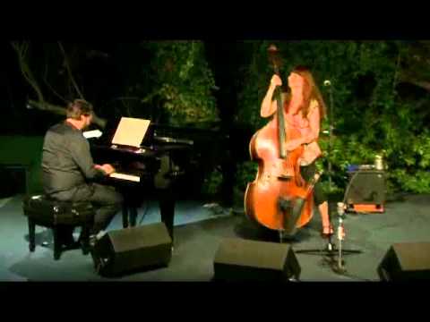 Jennifer Leitham Trio quotSplit Brainquot