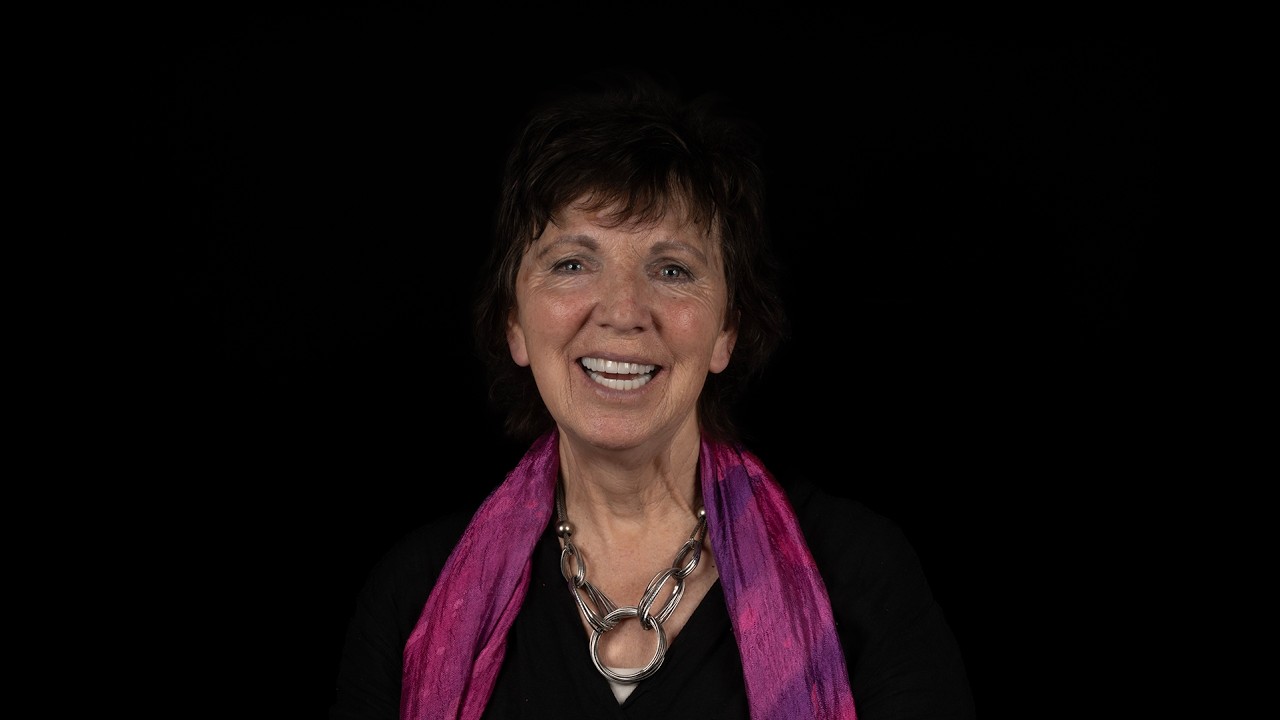 Diana is 74 and travelled to Turkey on her own for dental treatment #Allon4#SmileDesign#Allon6