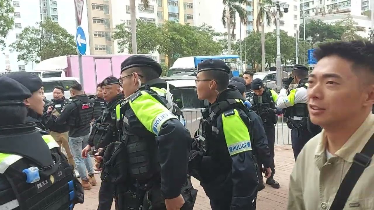 黎智英判20年白髮陳日君黎太離開法庭大亂。三米高角度攝影20260209