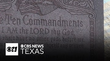 Families sue Texas districts over Ten Commandments classroom law