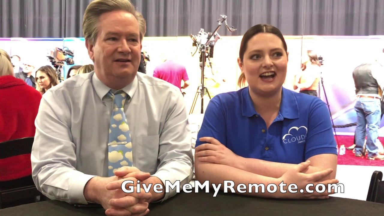 SUPERSTORE: Mark McKinney and Lauren Ash Tease  'Cloud 9 Academy'