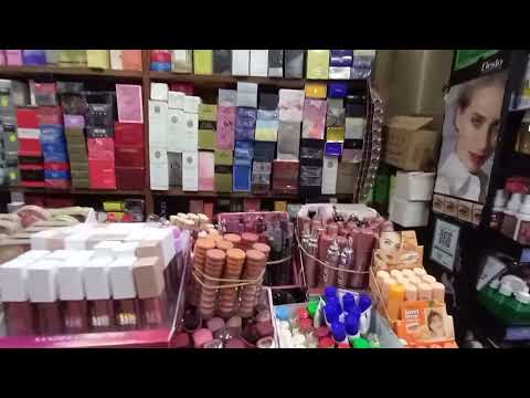 محل أورجينال يقدم لك أجمل تشكيلات المكياج في الورديان الإسكندرية