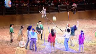 Disneyland Paris Buffalo Bills Wild West Show - Compeion Between States - Basket Ball Scene